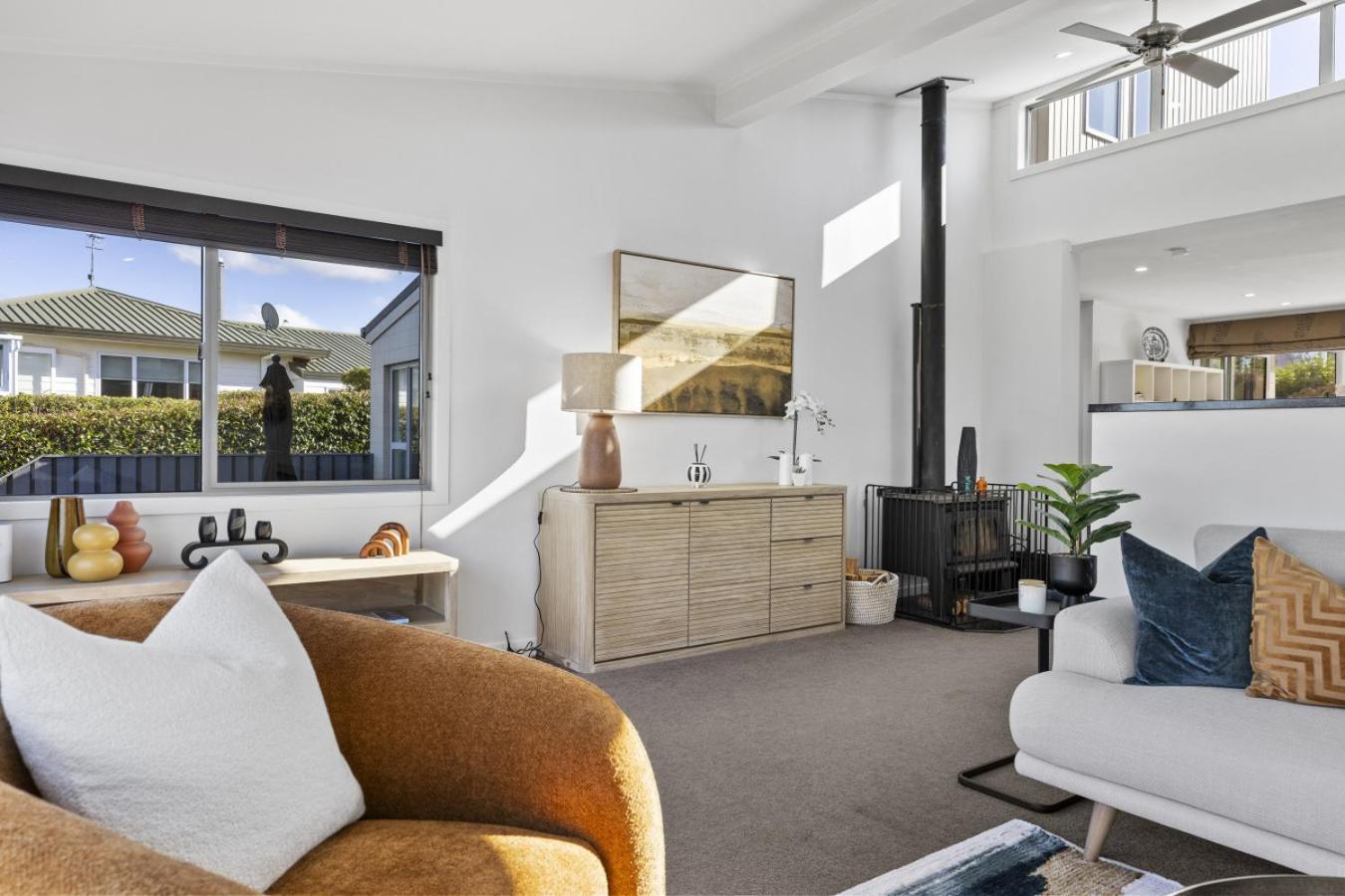 Sanctuary 53 Beautiful Views Holiday home *