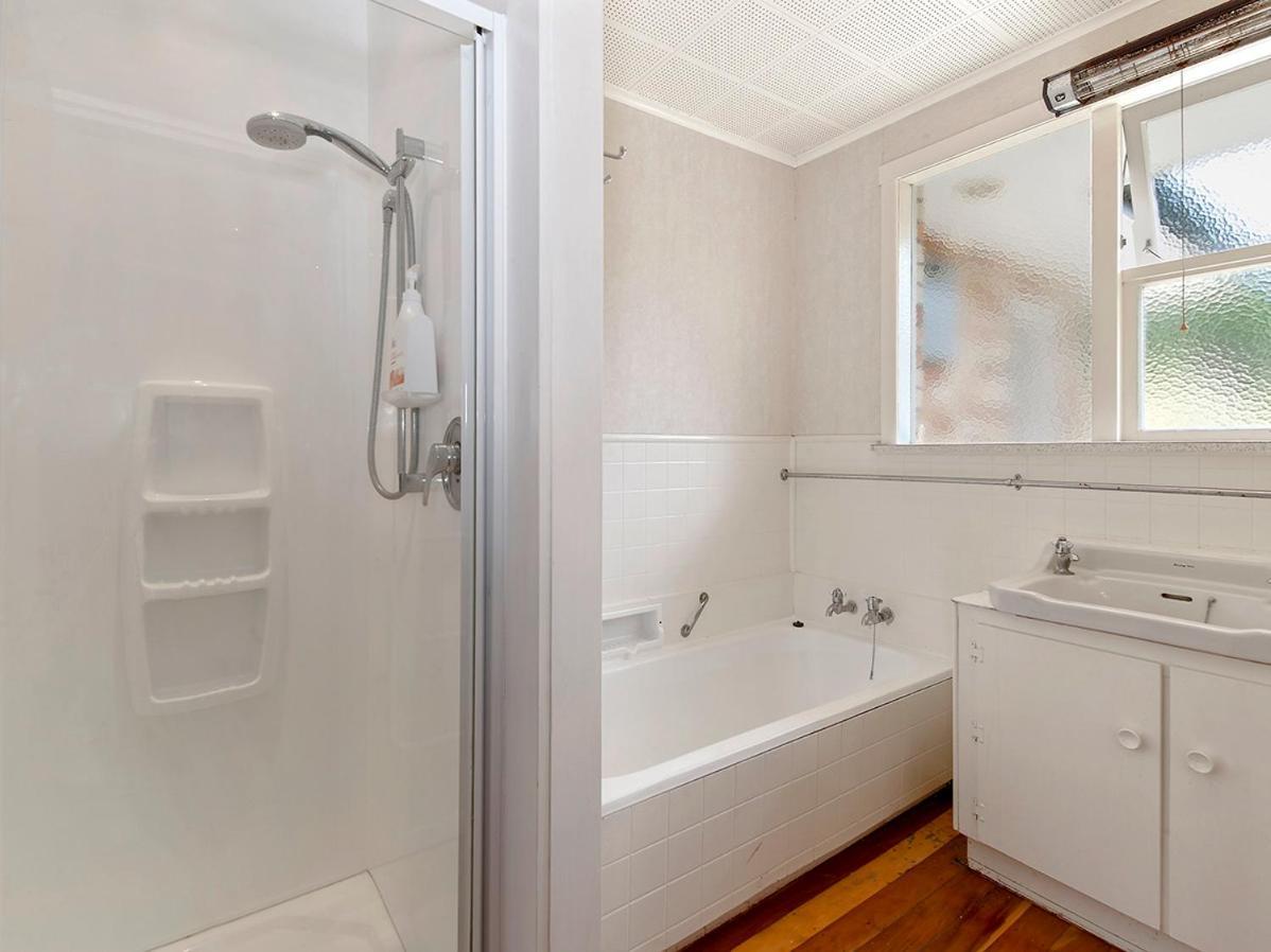Holiday home Lofty Lakeviews - Acacia Bay *
