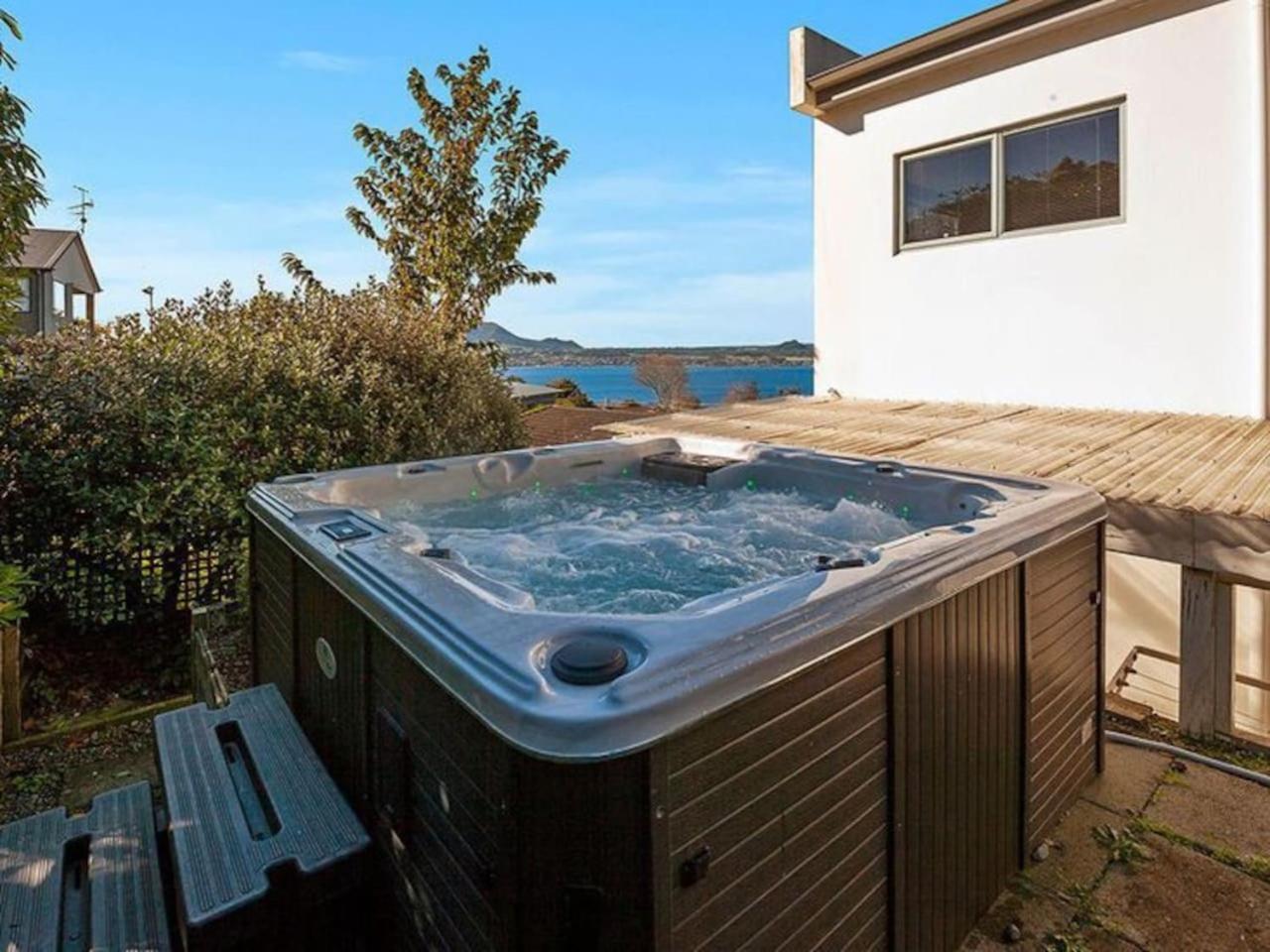 Stunning Views * Taupo