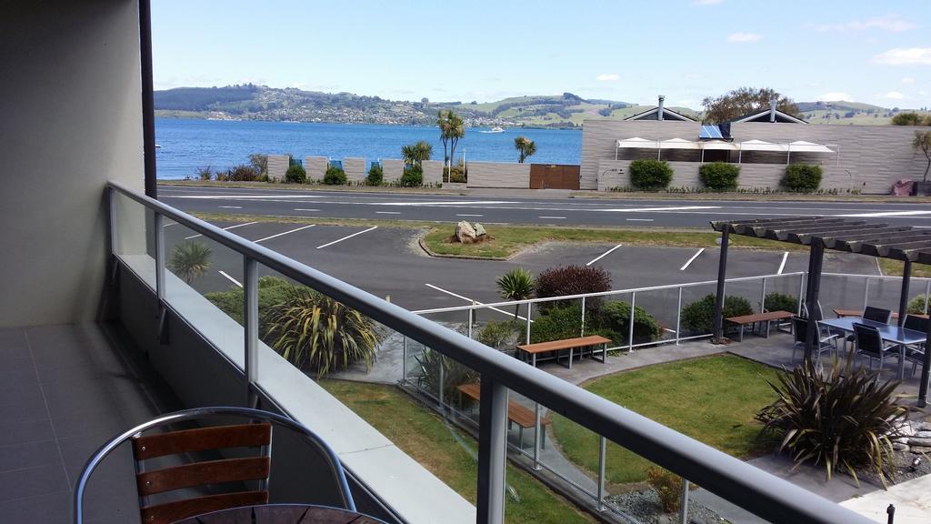 Apartment 300 Lake Terrace *