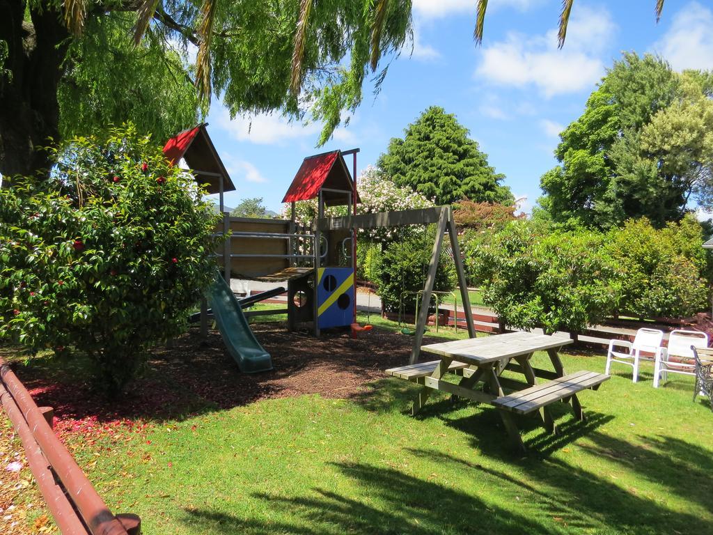 Camellia Court Family Taupo