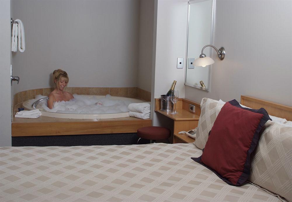 Motel Boulevard Waters 4*