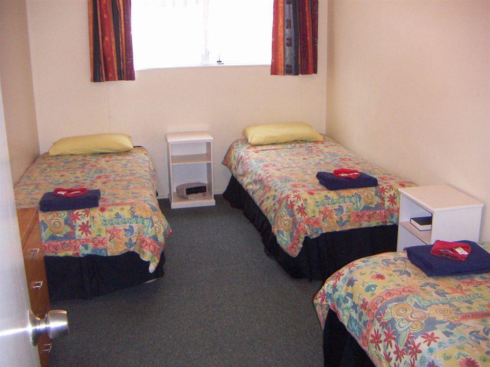 Camellia Court Family Taupo