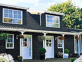Mews 4*