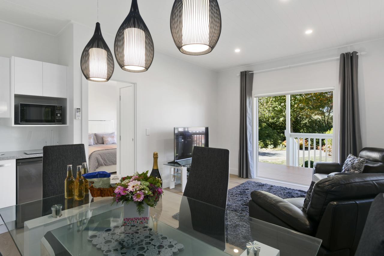 The Retreat Luxury Garden Bed & Breakfast Taupo