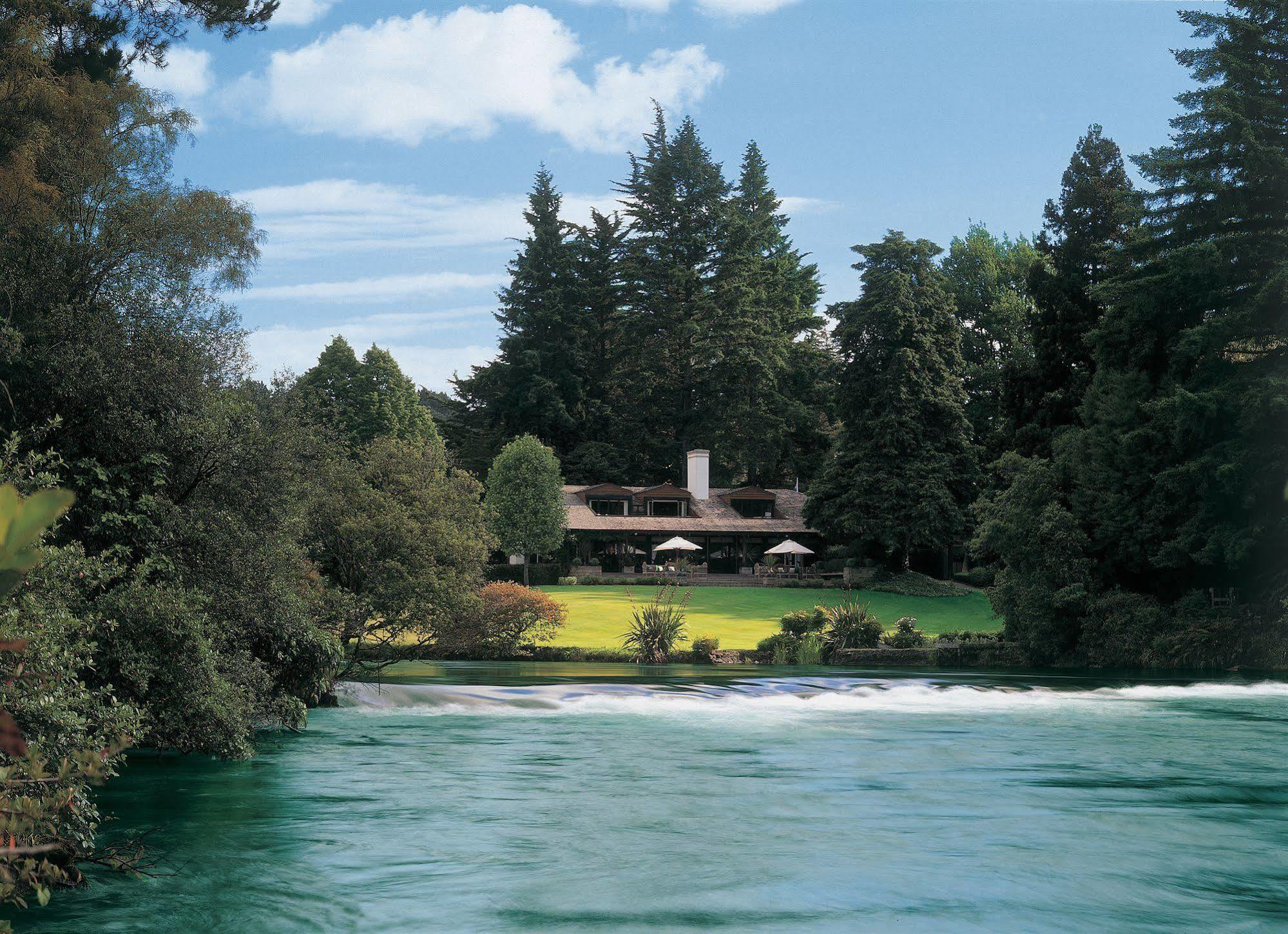 Lodge Huka *