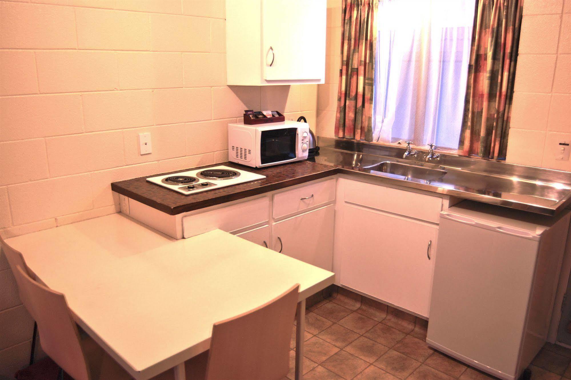 Motel Barcelona 3*