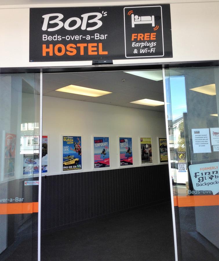 Hostel Bob's *