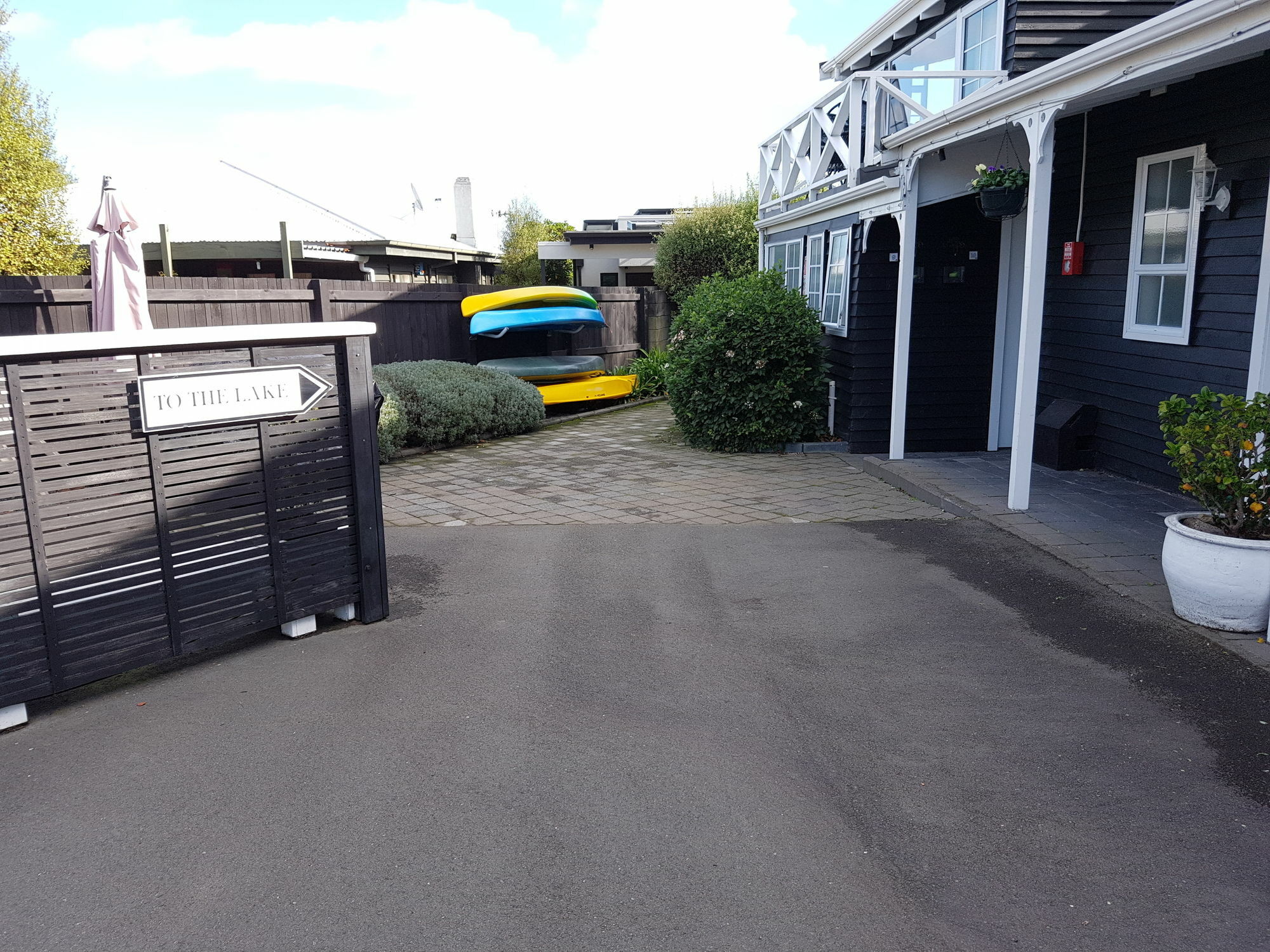 Mews Motel Taupo