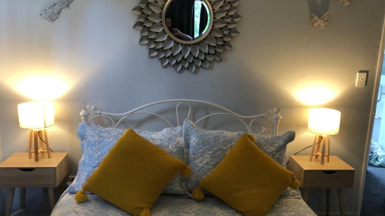 B, D & D Bed & Breakfast