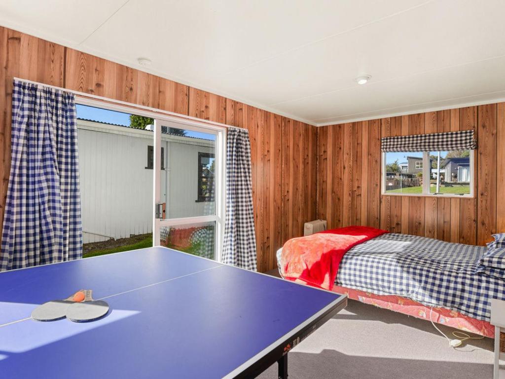 Wharewaka Bach - Holiday home Taupo