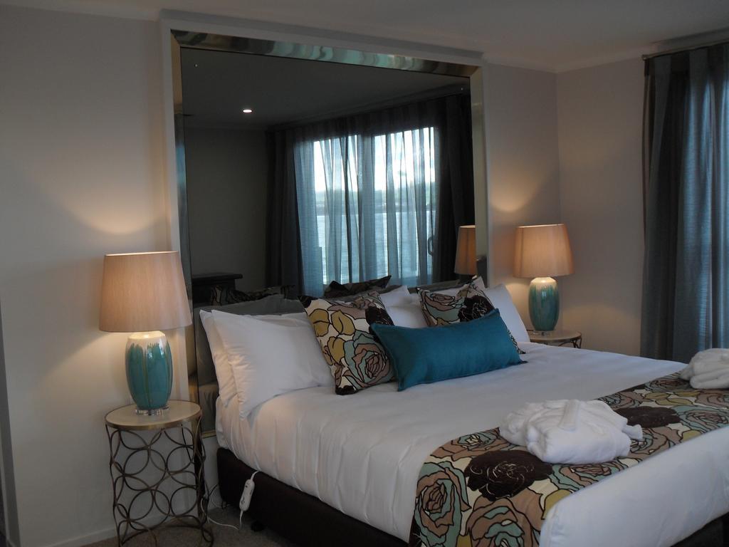 Motel The Cove- On The Taupo