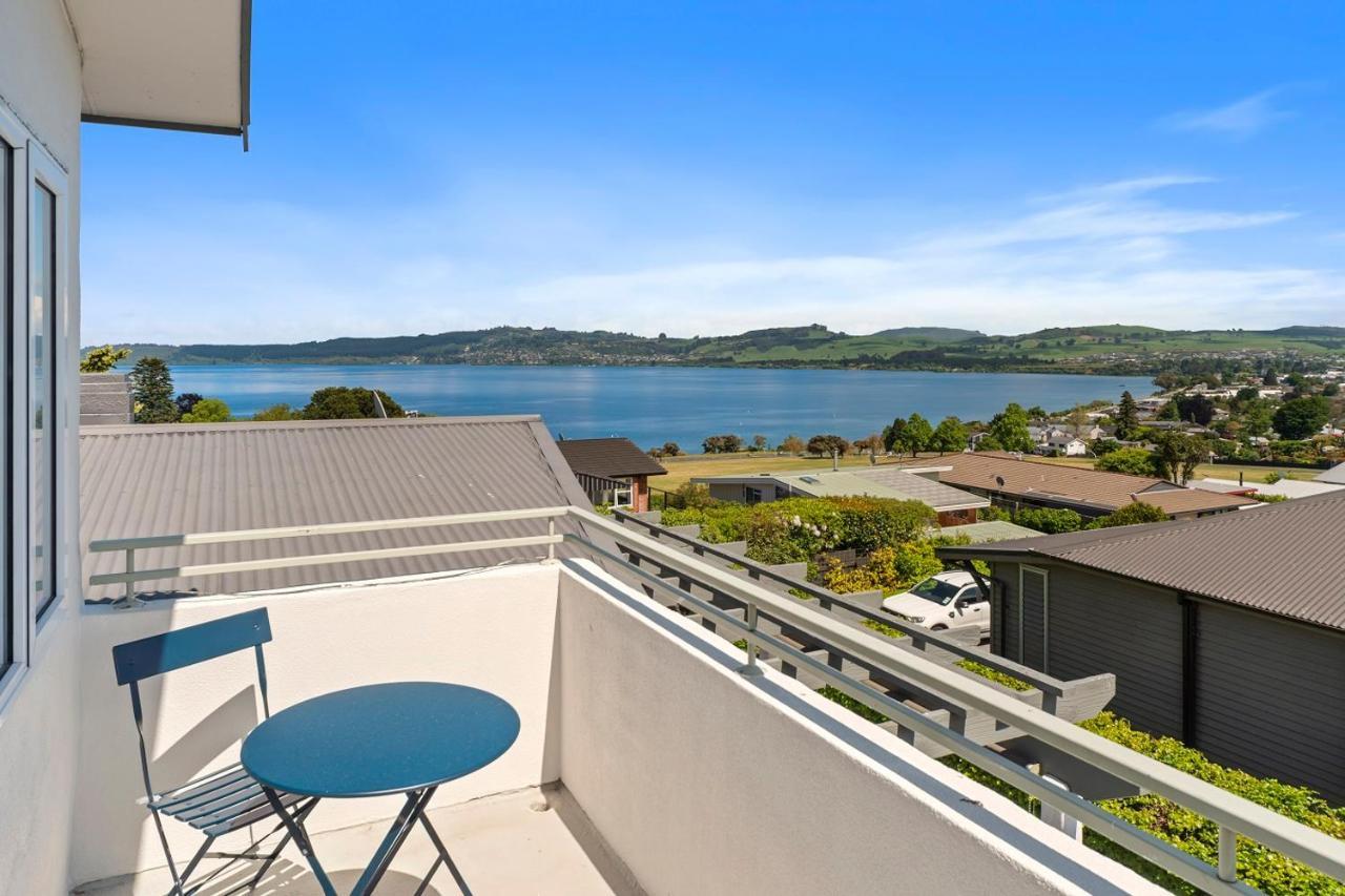 Hilltop House - Holiday home Taupo