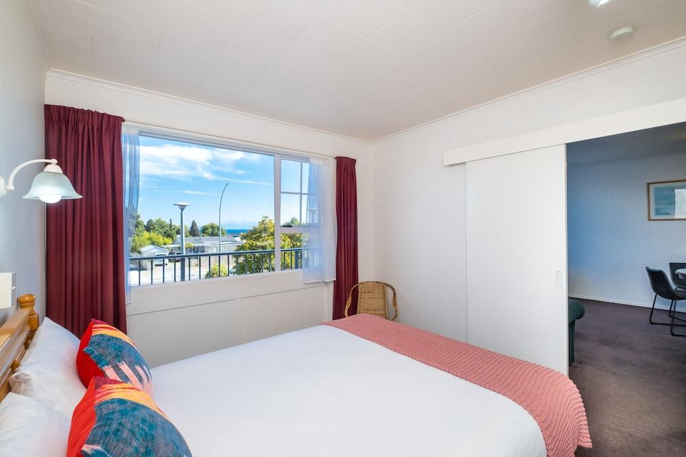 Chevron Taupo