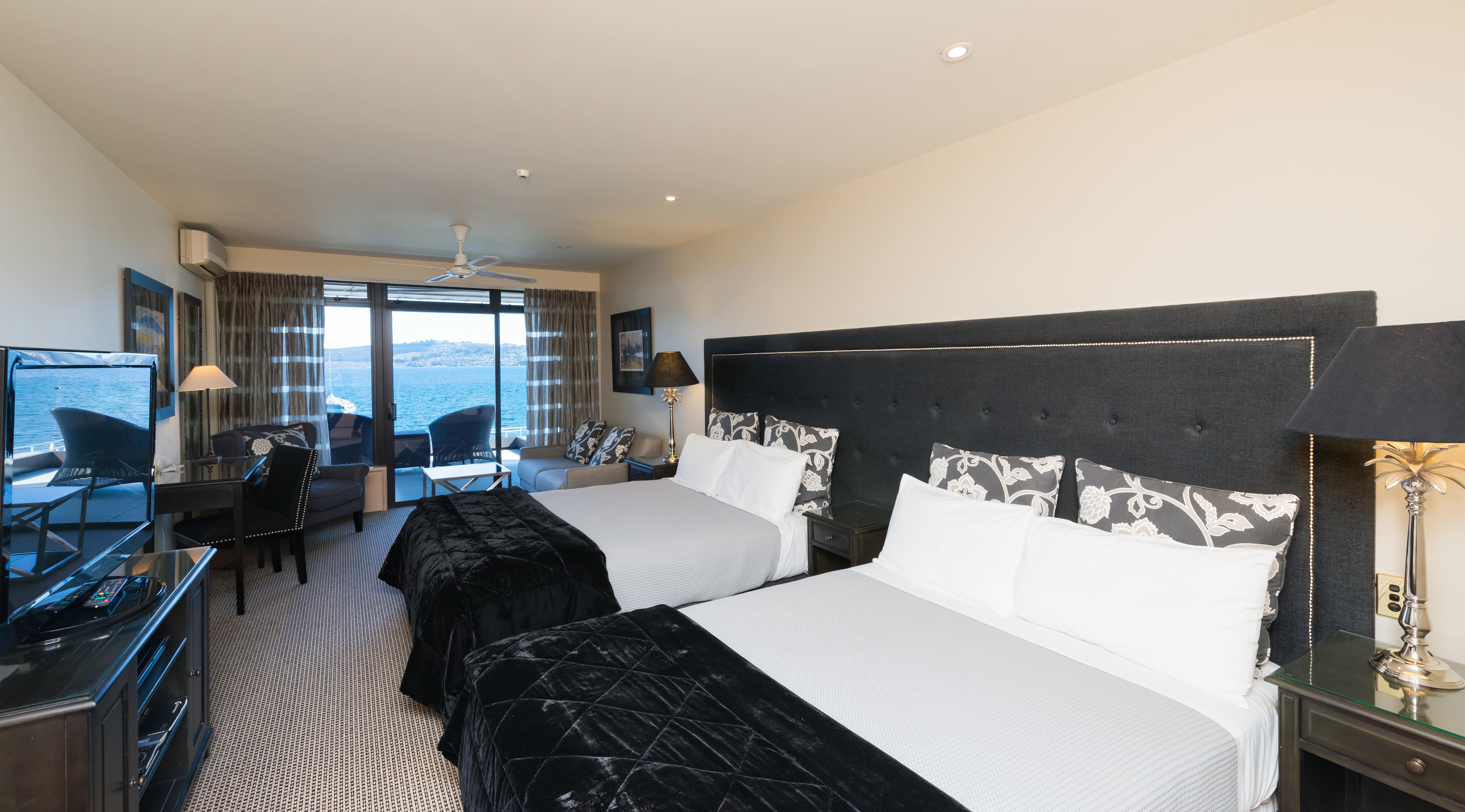 Hotel Millennium & Manuels 4*