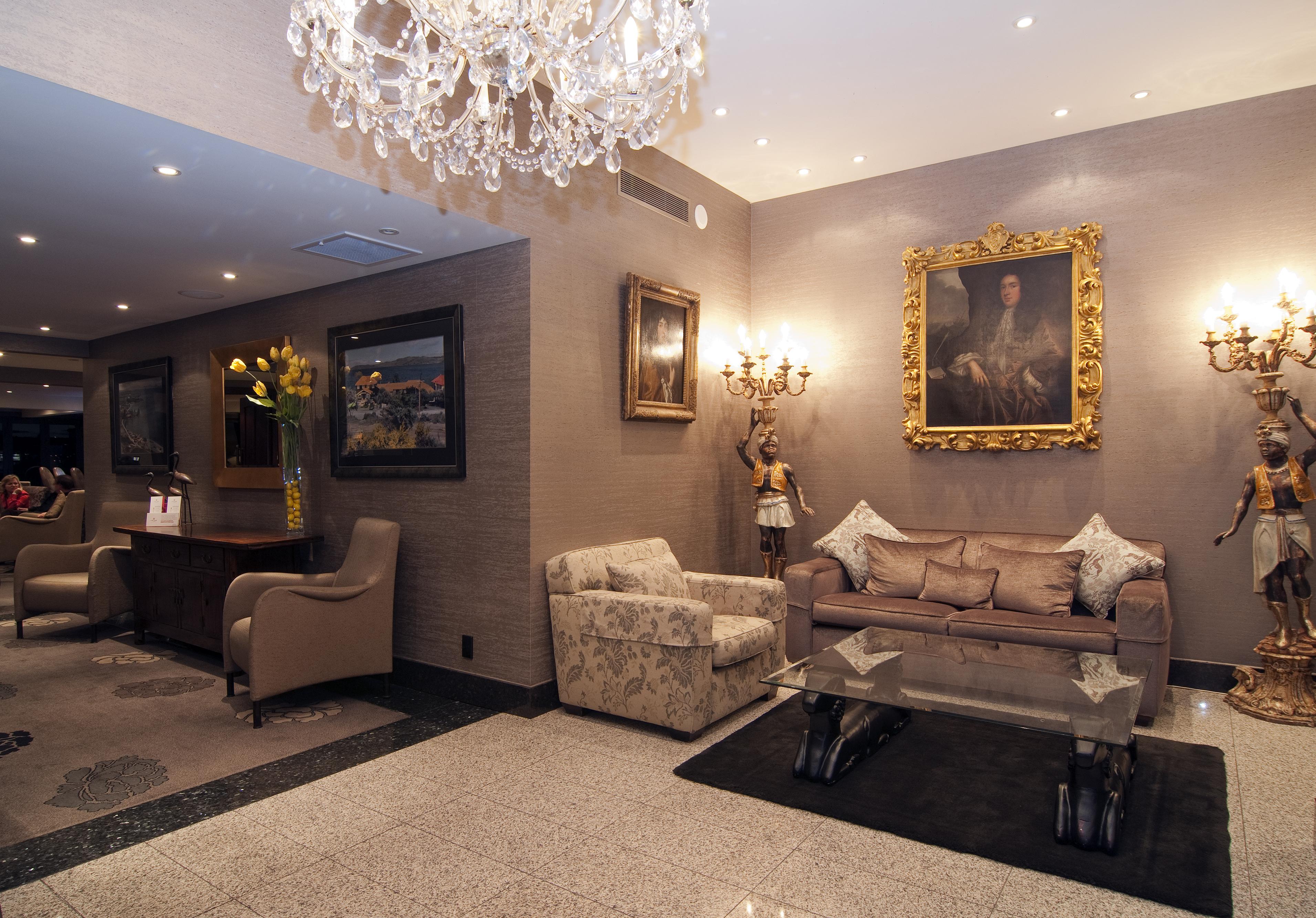 Hotel Millennium & Manuels 4*