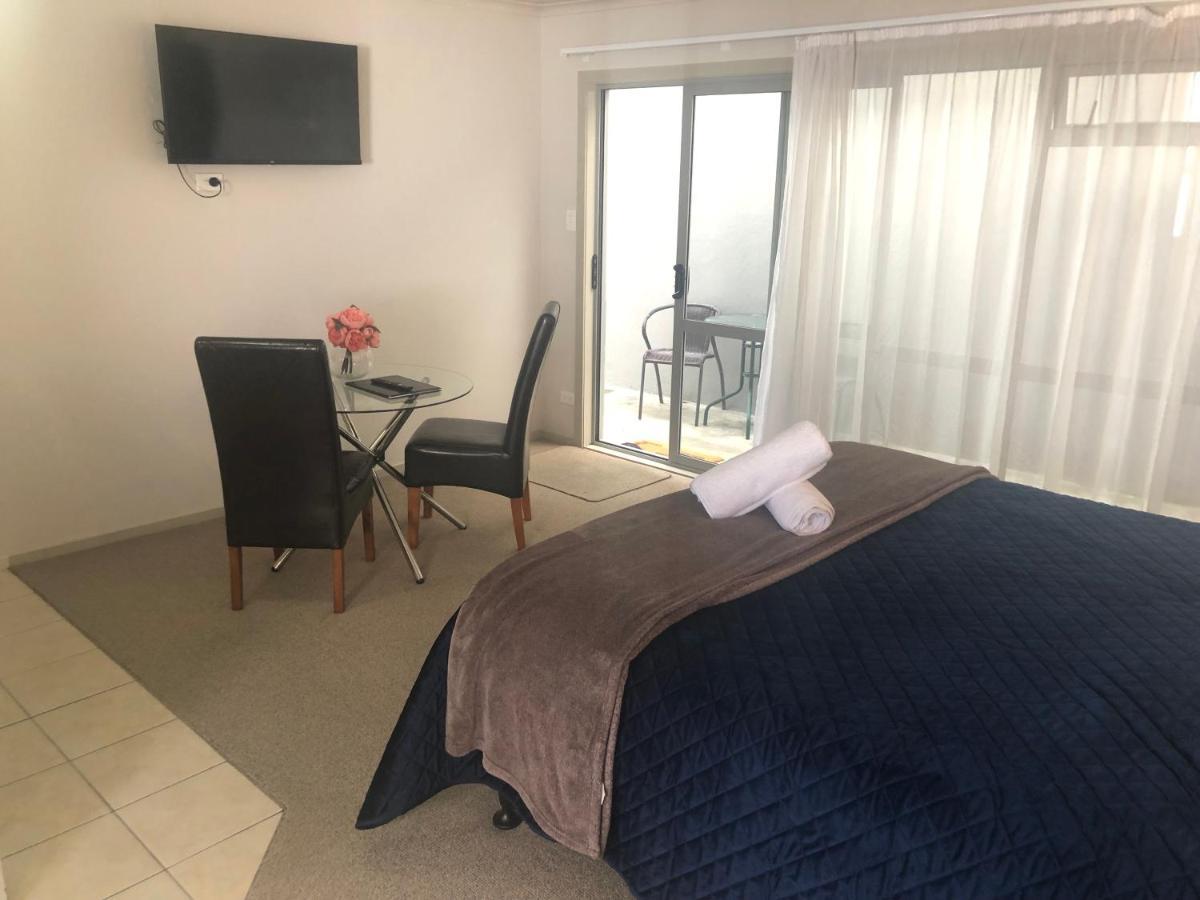 Absolute View 4*