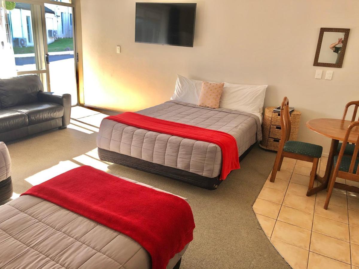 Absolute View Motel 4*