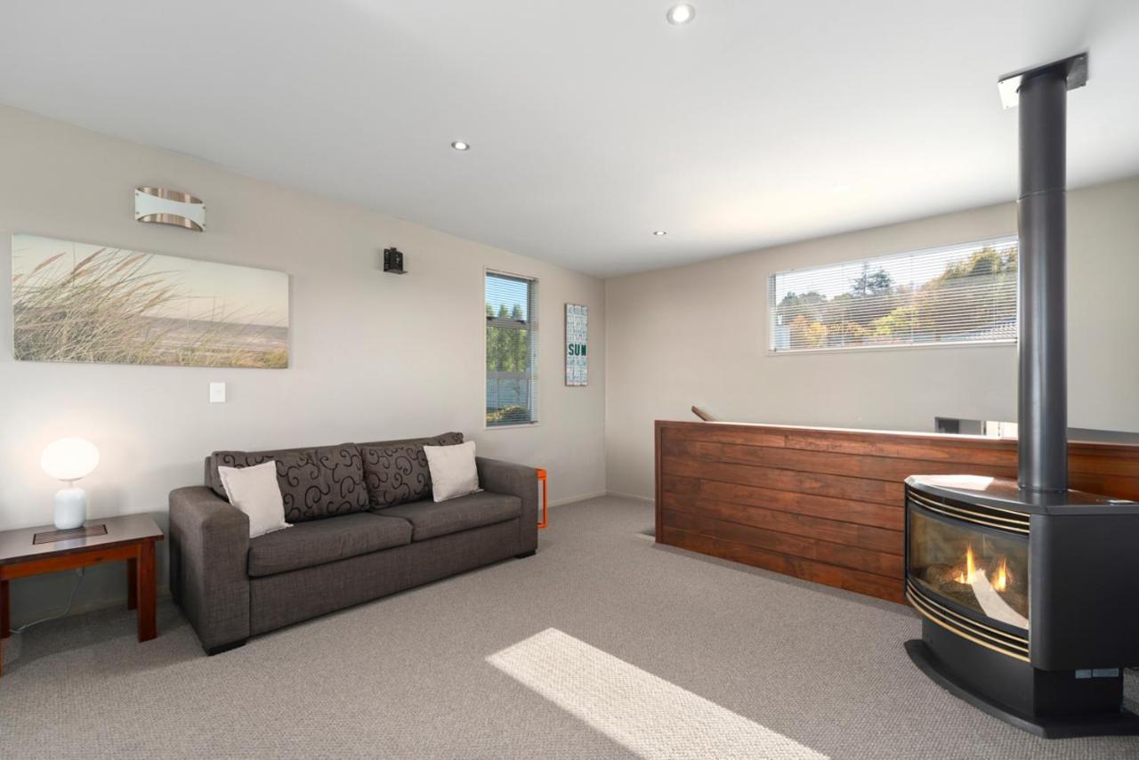 The Lakehouse - * Taupo