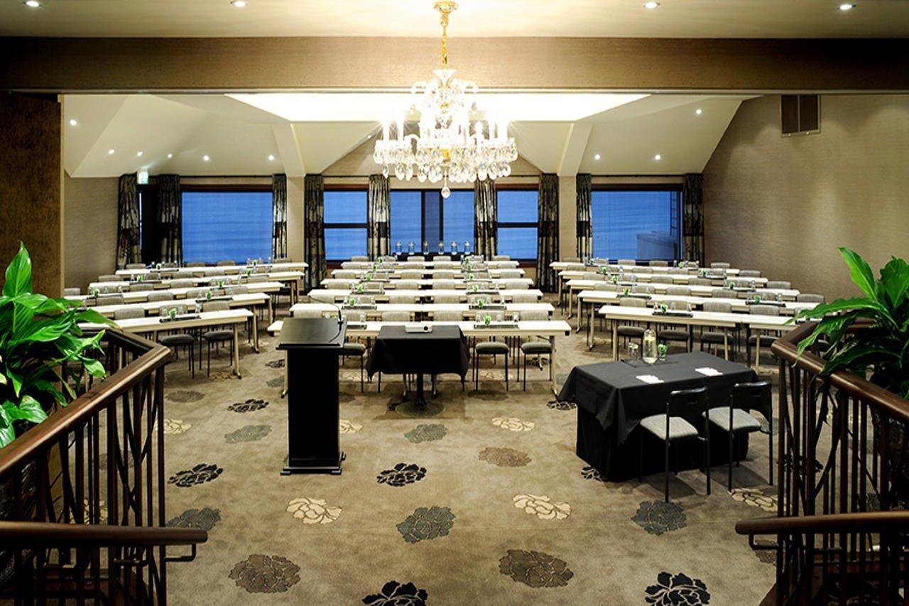 Millennium & Manuels 4*