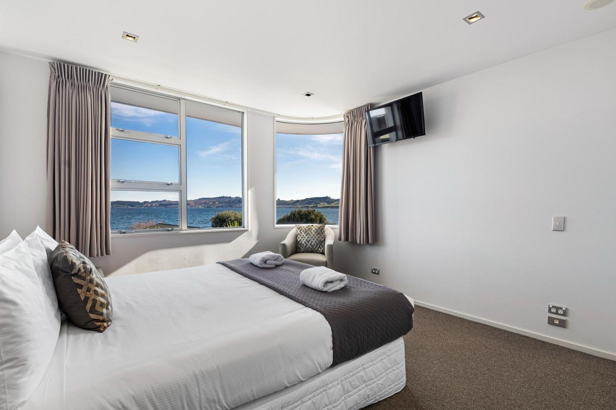 Waimahana 8 Apartment Taupo
