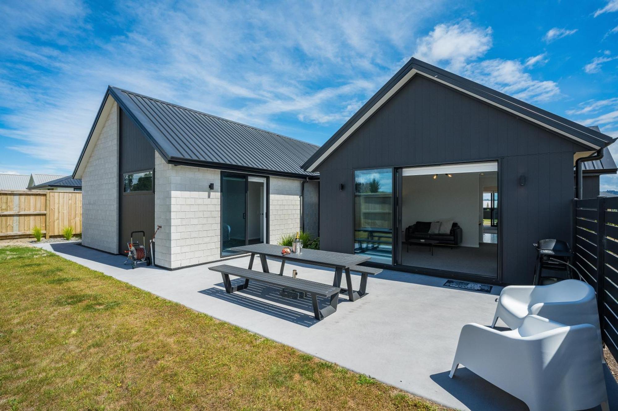 Holiday home Harakeke Haven -