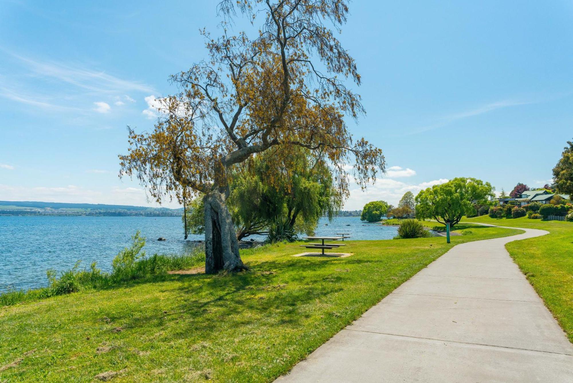 Holiday home Lakeview - Rainbow Point Taupo