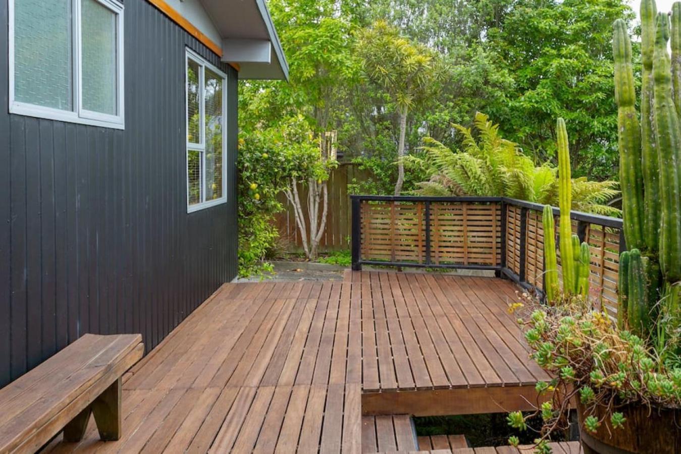 Holiday home Spacious Nukuhau Near Town With Parking And Comfort Taupo