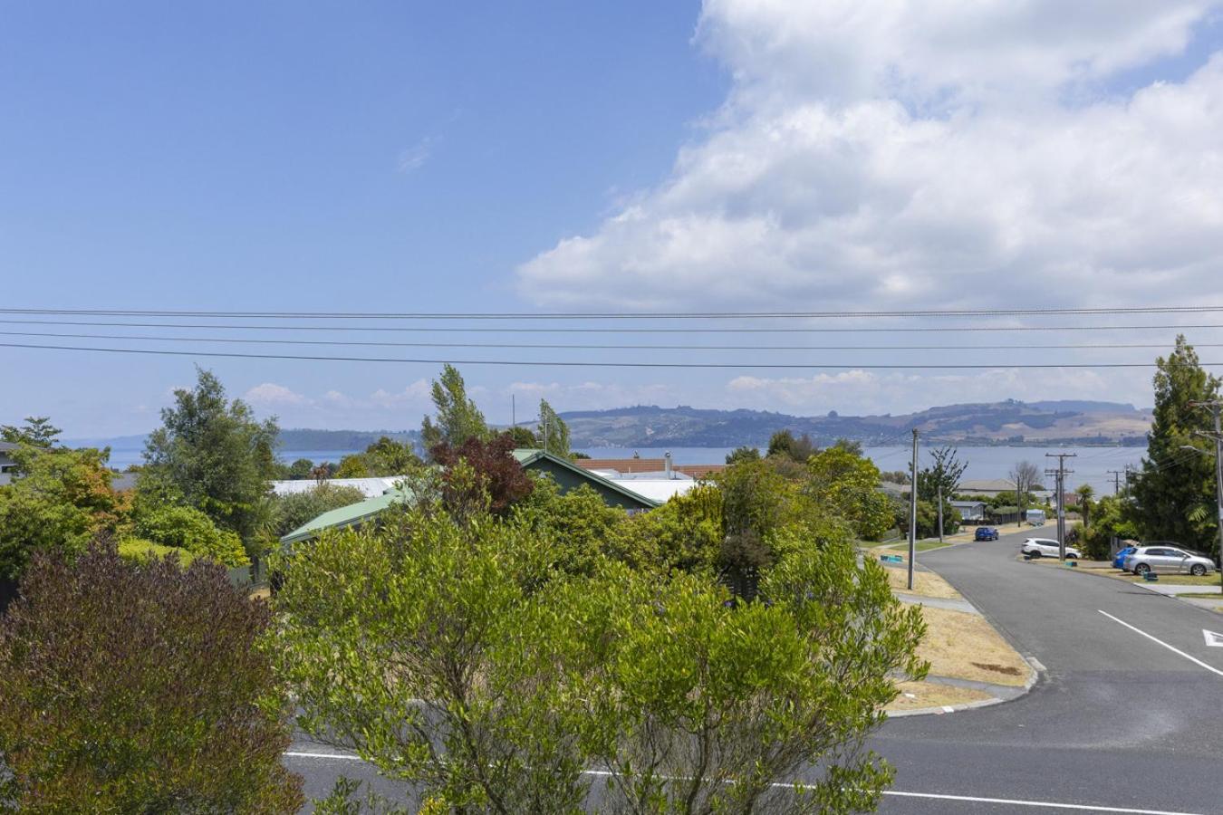 Fantail Retreat, Family 4br Near And Gardens * Taupo