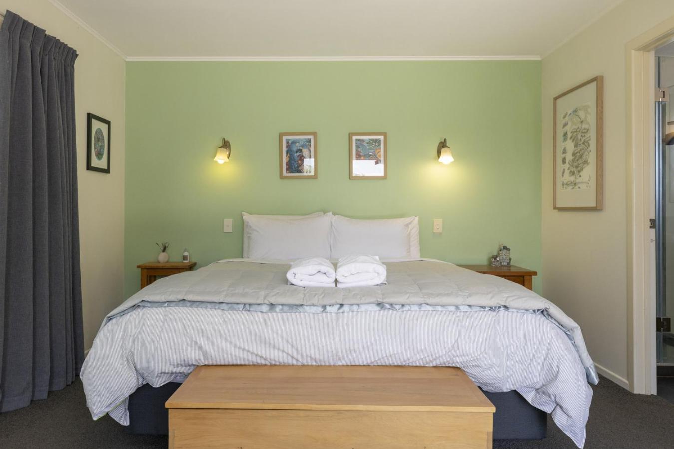 Fantail Retreat, Family 4br Near And Gardens Holiday home *