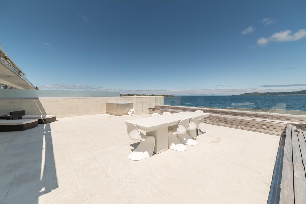 Sacred Waters Aparthotel 5*