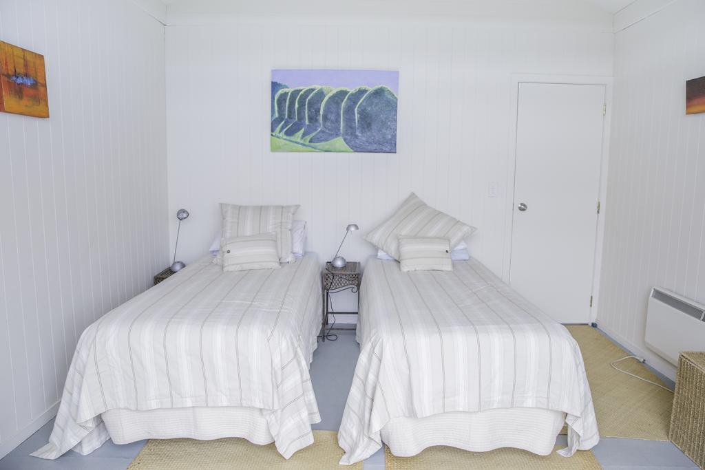 Absolute Lakefront Location Holiday home Taupo