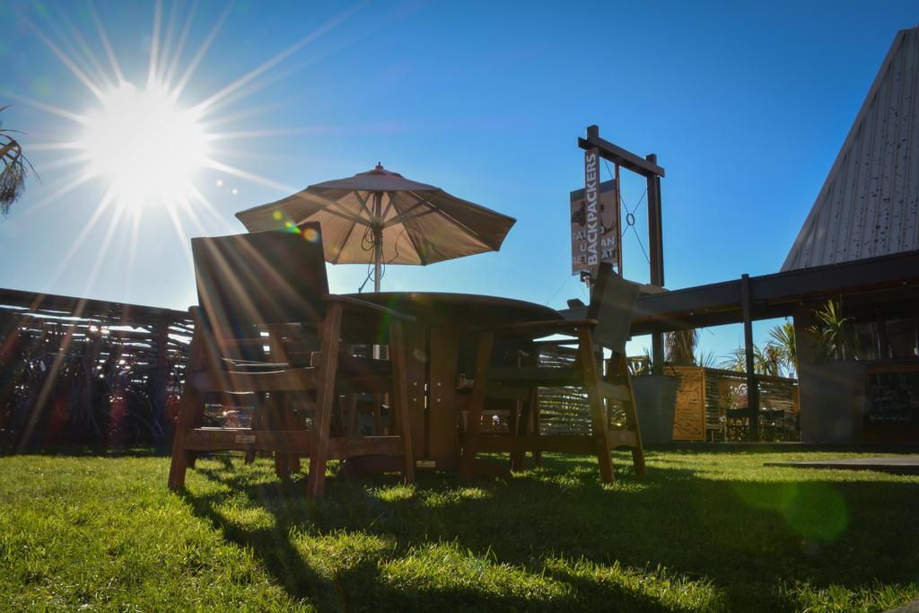 Urban Retreat Backpackers *