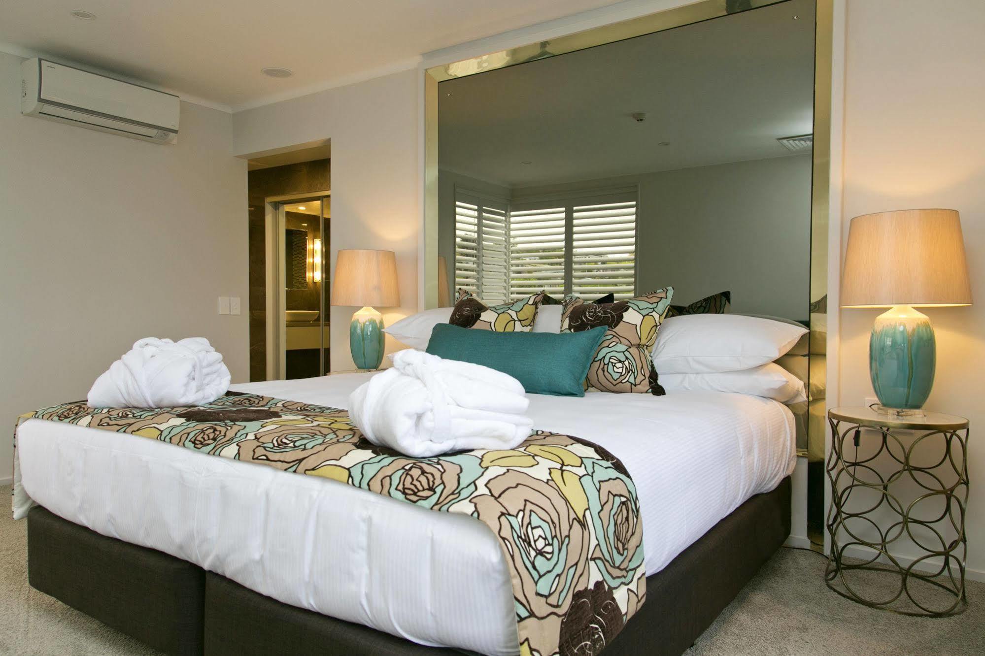 Motel The Cove- On The Taupo
