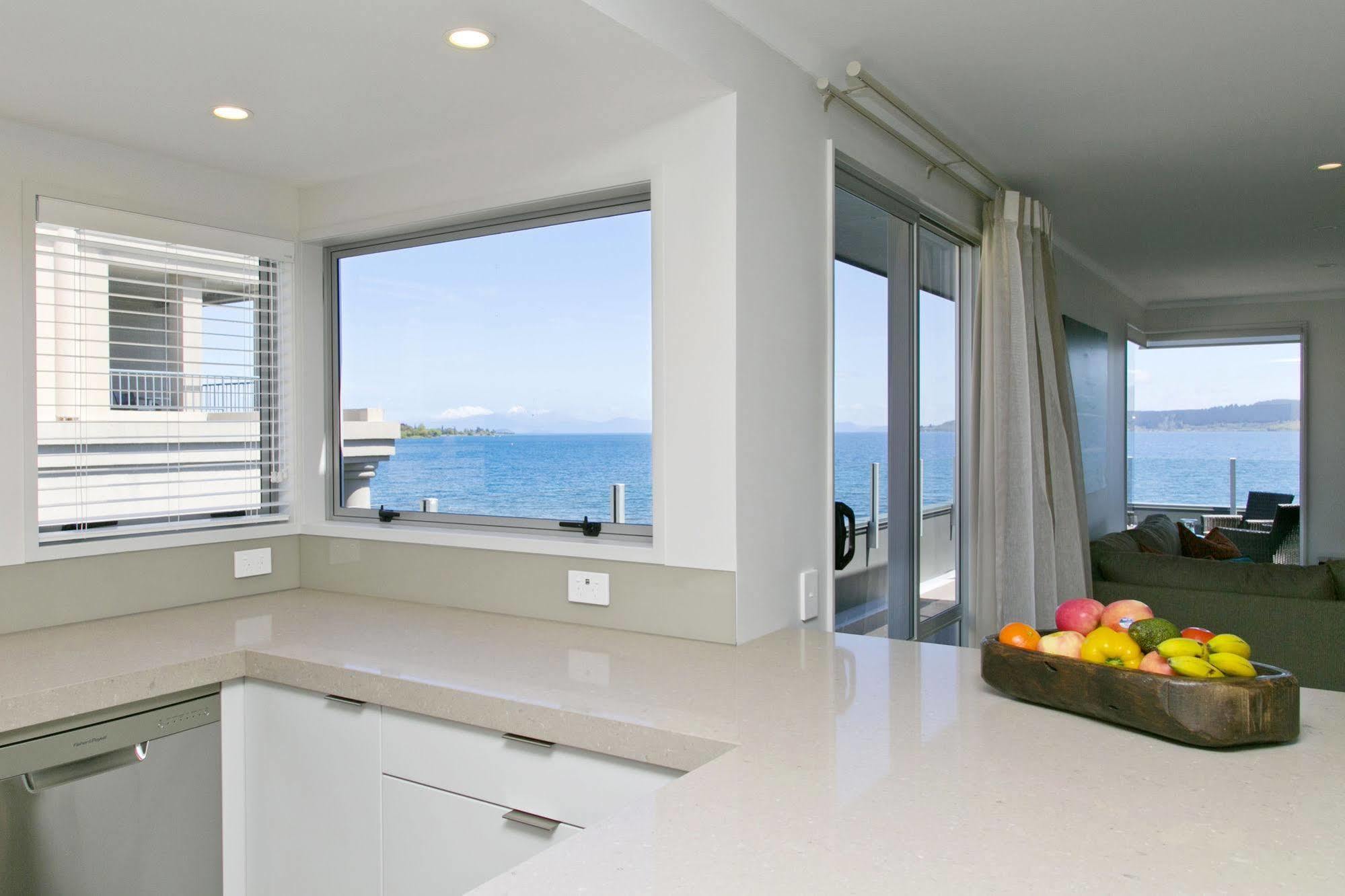 The Cove- On The 4*