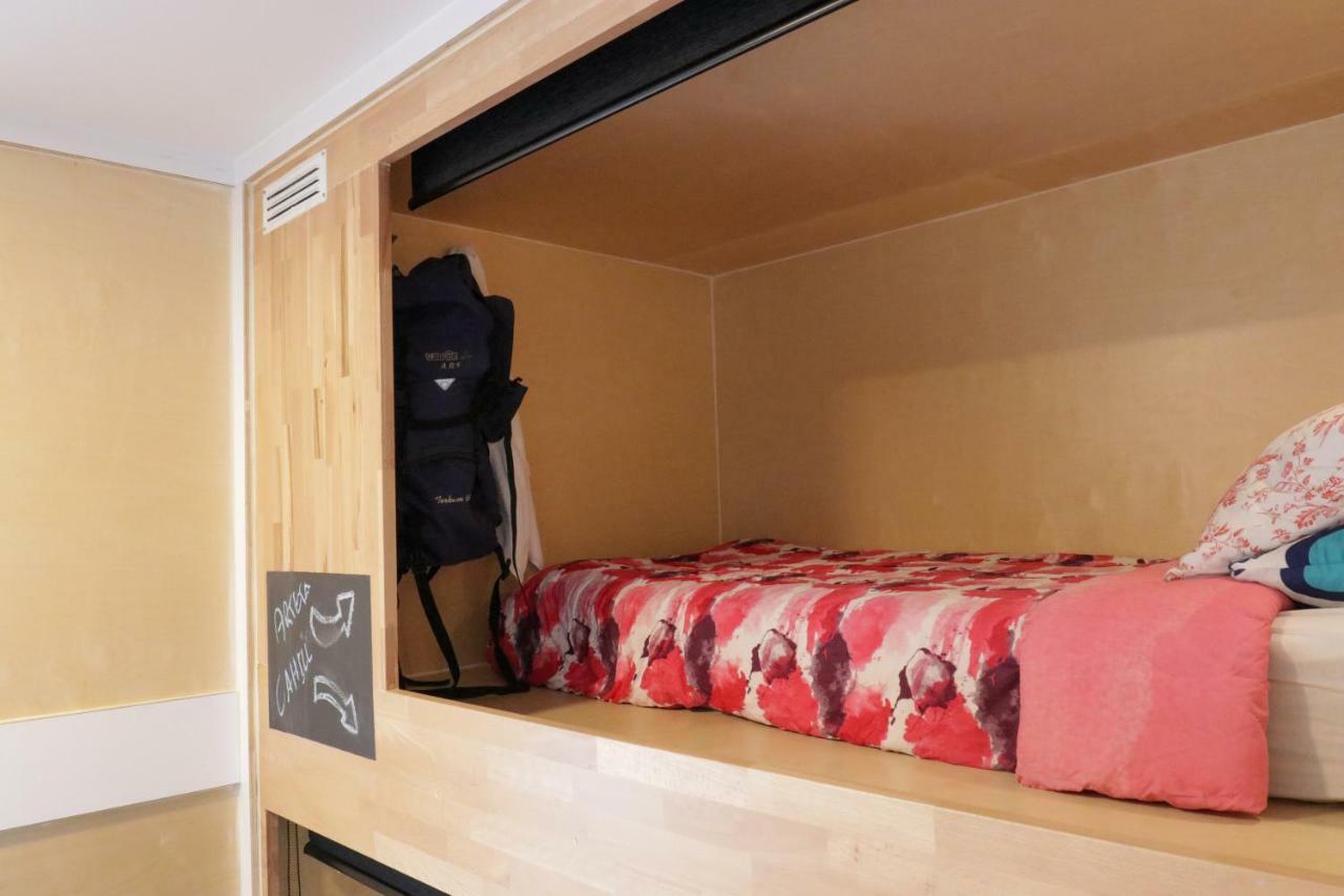 Hostel Finlay Jack's Backpackers *
