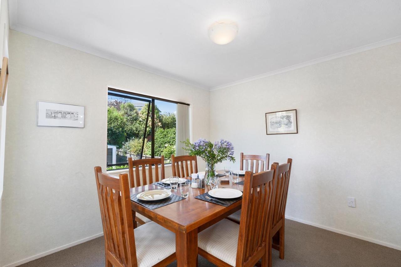 Holiday home Vista At Two Mile Bay-